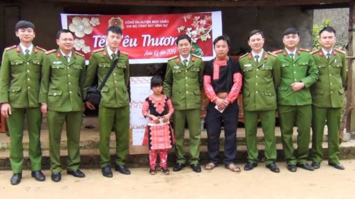 Mang hương Xuân đến với các bản làng vùng cao nguyên Mộc Châu