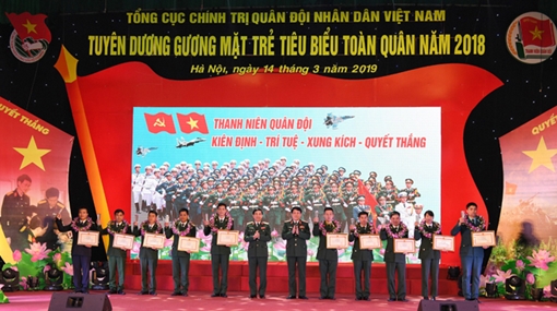 Người không đi theo lối mòn