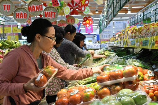 Xăng tăng giá mạnh, nhiều mặt hàng dự báo sẽ tăng giá