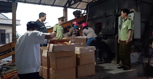 Gần 1,7 tấn sản phẩm động vật không rõ nguồn gốc xuất xứ