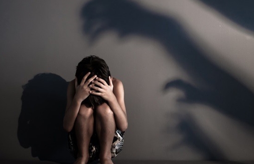 Tội dâm ô với người dưới 16 tuổi bị xử phạt như thế nào