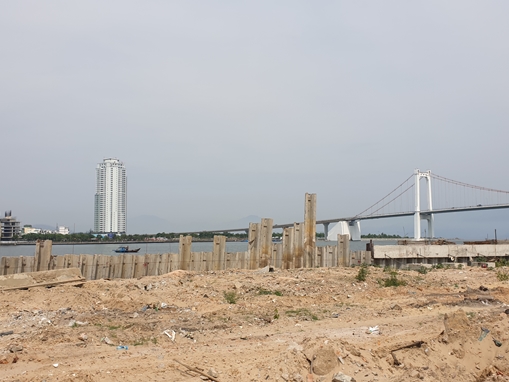 Hãy trả lại dòng chảy vốn có của sông Hàn