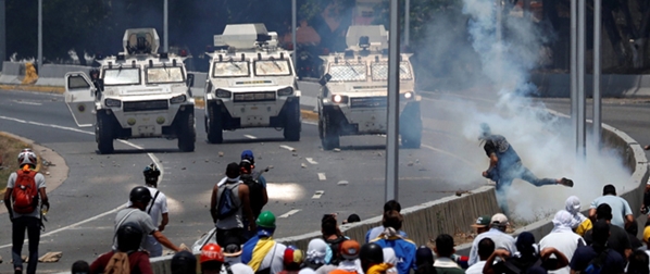 Venezuela gia tăng khủng hoảng!