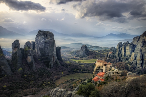 Tu viện trên đỉnh núi