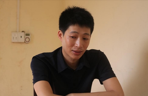 Dùng đăng kí giả bán ô tô chiếm đoạt hàng trăm triệu đồng