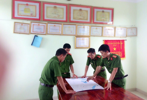 Trưởng Công an phường và bí quyết giữ bình yên ở "phố làng"