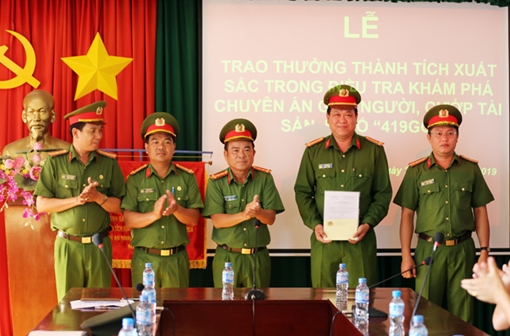 Người chuyên gỡ "nút thắt" trong những vụ trọng án