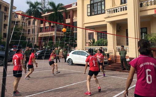Tổ chức thành công giải bóng chuyền nữ cho cán bộ chiến sĩ
