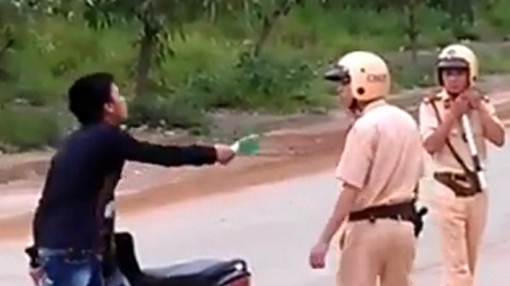 Xử phạt đối tượng chống người thi hành công vụ khi vi phạm luật giao thông