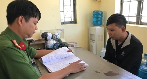 Bắt đối tượng cho vay lãi nặng ở Đồng Nai