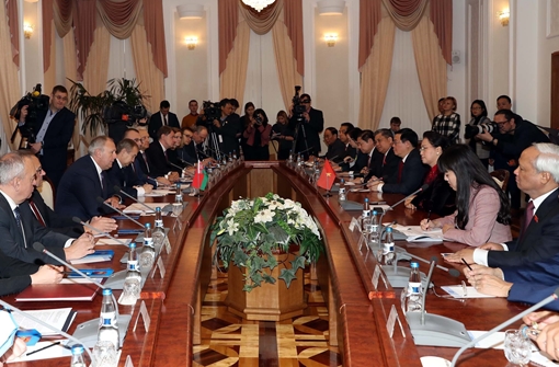 Chủ tịch Quốc hội kết thúc tốt đẹp chuyến thăm chính thức Nga, Belarus