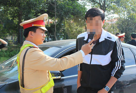 Hà Nội phạt 84 trường hợp vi phạm nồng độ cồn tuần đầu tiên