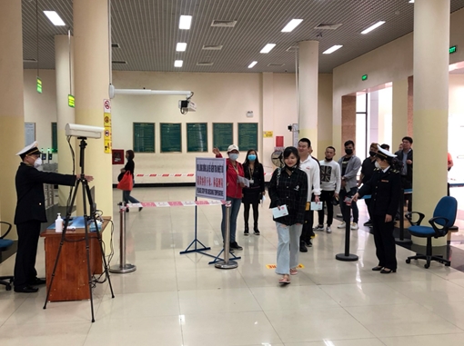 Các địa phương tăng cường ứng phó với virus Corona