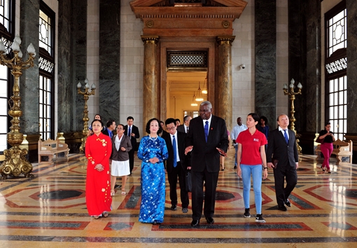 Đoàn đại biểu cấp cao Đảng Cộng sản Việt Nam thăm và làm việc tại Cuba