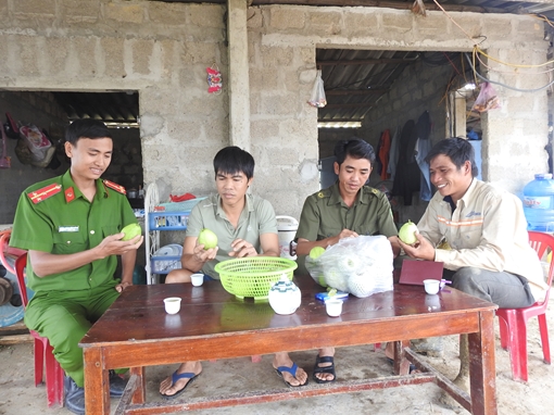 Bước qua lầm lỗi, làm giàu trên mảnh đất quê hương