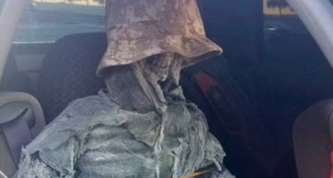 Cảnh sát Anh bắt được tài xế chở “xương người”