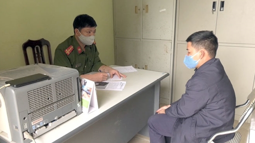 Triệu tập đối tượng "lăng mạ" việc chống dịch COVID-19 trên facebook