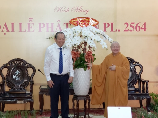 Phó Thủ tướng Thường trực chúc mừng Giáo hội Phật giáo Việt Nam nhân dịp đại lễ phật đản