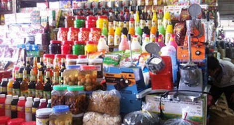 Phát hiện gần nửa tấn phụ gia thực phẩm không rõ nguồn gốc