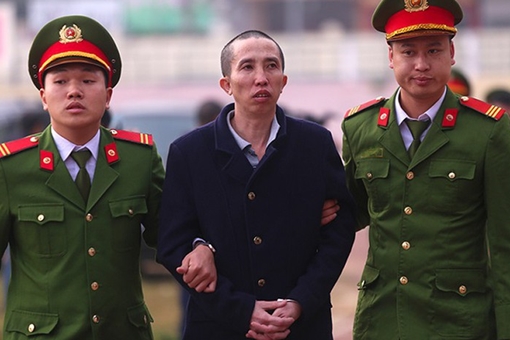 Bố nữ sinh ship gà ở Điện Biên xin không tử hình 6 kẻ giết con