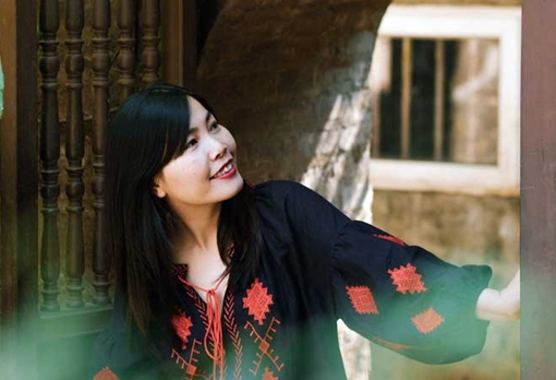 “Gái già xì tin” Nguyễn Thu Thủy: Từ văn chương đánh đường sang biên kịch