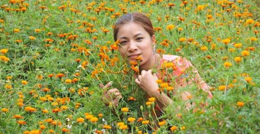 Nhà văn Chu Thị Minh Huệ: nảy từ đá xám mà xanh