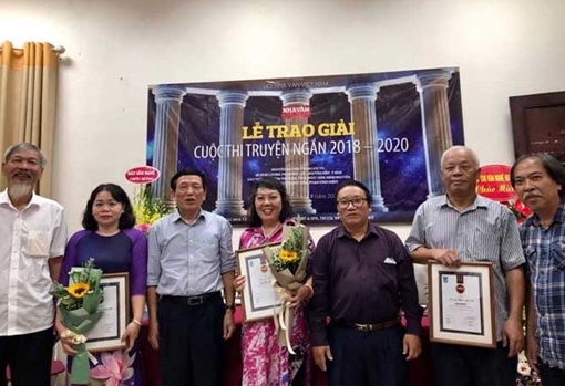 Cuộc thi truyện ngắn tạp chí Nhà văn và Tác phẩm (2018-2020): Họ xứng đáng được hy vọng