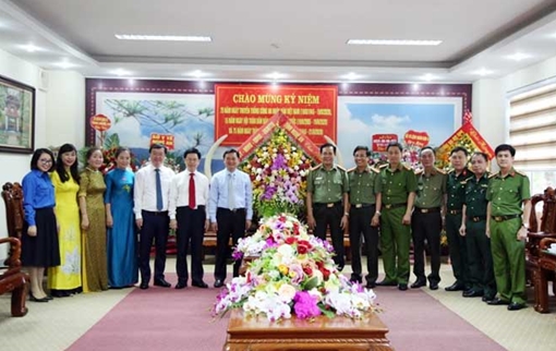 Chúc mừng Công an Nghệ An nhân dịp 75 năm Ngày truyền thống CAND