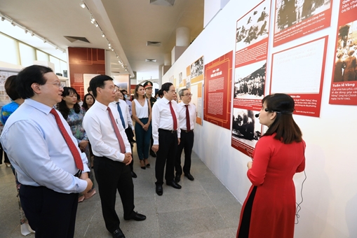 Giới thiệu hơn 200 tài liệu, hình ảnh tiêu biểu “Việt Nam - Độc lập, Tự cường”