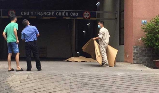 Nam thanh niên rơi tại chung cư 19 tầng tử vong