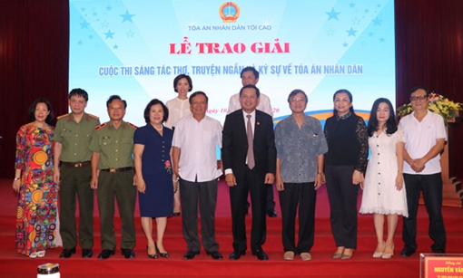 Tôn vinh Người Thẩm phán nhân văn, thượng tôn pháp luật