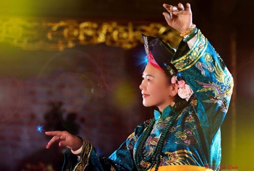 Nghệ nhân Ưu tú Kim Loan: Một đời đau đáu với thực hành tín ngưỡng thờ Mẫu