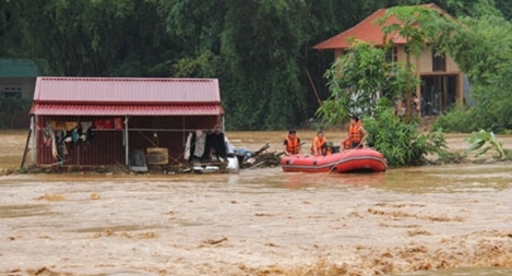 Kiến nghị Chính phủ hỗ trợ gần 800 tỷ đồng khắc phục hậu quả bão lũ
