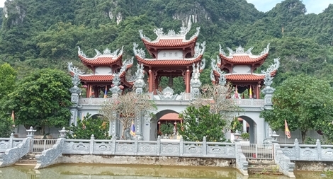 Huyền ảo Cao Phong