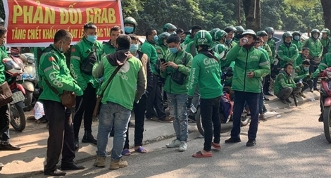 Tổng cục Thuế khẳng định Grab tăng chiết khấu cho tài xế là không đúng