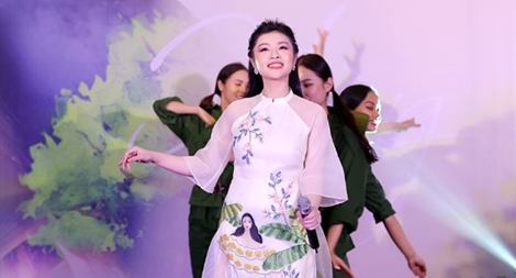 Sao mai Thu Hằng: Bứt phá để gần hơn với công chúng trẻ