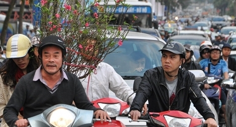 Công bố đường dây nóng an toàn giao thông dịp Tết