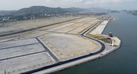 Tranh thủ dịch bệnh, san lấp lấn chiếm hàng chục nghìn m2 đất