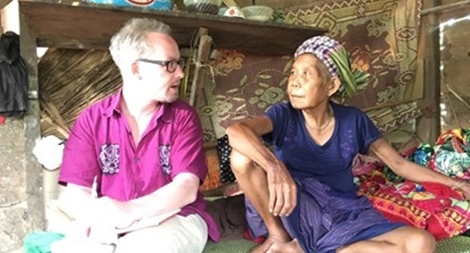 Peter Bille Larsen - Quyền của người A Rem