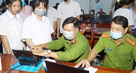 Những cách làm sáng tạo, hiệu quả trong cấp căn cước công dân