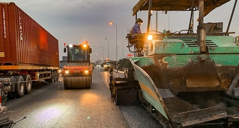 Dừng khai thác nếu công trình đường bộ không an toàn