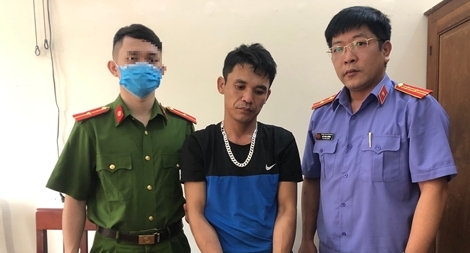 Giấu 2.000 viên MTTH trong cốp xe máy vận chuyển về xuôi 