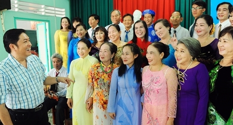 Nghệ nhân Phan Minh Đức: Trọn lòng với nghệ thuật dân gian