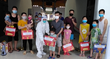 Tình yêu và nỗi nhớ ở Bệnh viện dã chiến số 2 Bắc Giang