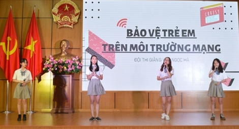 Bảo vệ trẻ em khỏi nguy cơ độc hại từ không gian mạng: Trách nhiệm không của riêng ai