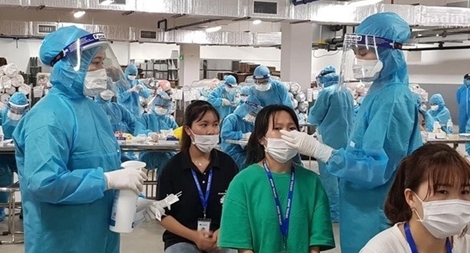 Việt Nam vượt mốc 10 nghìn ca mắc COVID-19: Linh hoạt trong chiến lược để sớm khống chế dịch