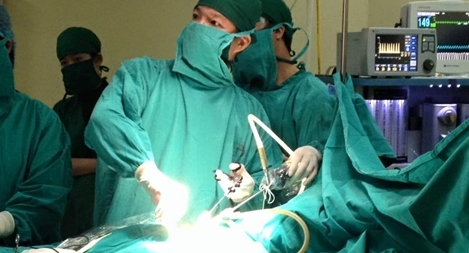 Bệnh viện Xanh Pôn phẫu thuật nội soi không để lại sẹo mổ