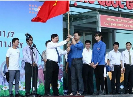 Mít tinh kỷ niệm Ngày Dân số Thế giới