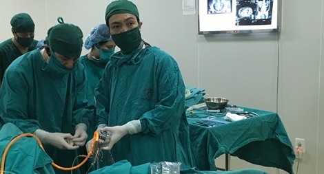 Kỷ luật gần 400 nhân viên y tế qua đường dây nóng