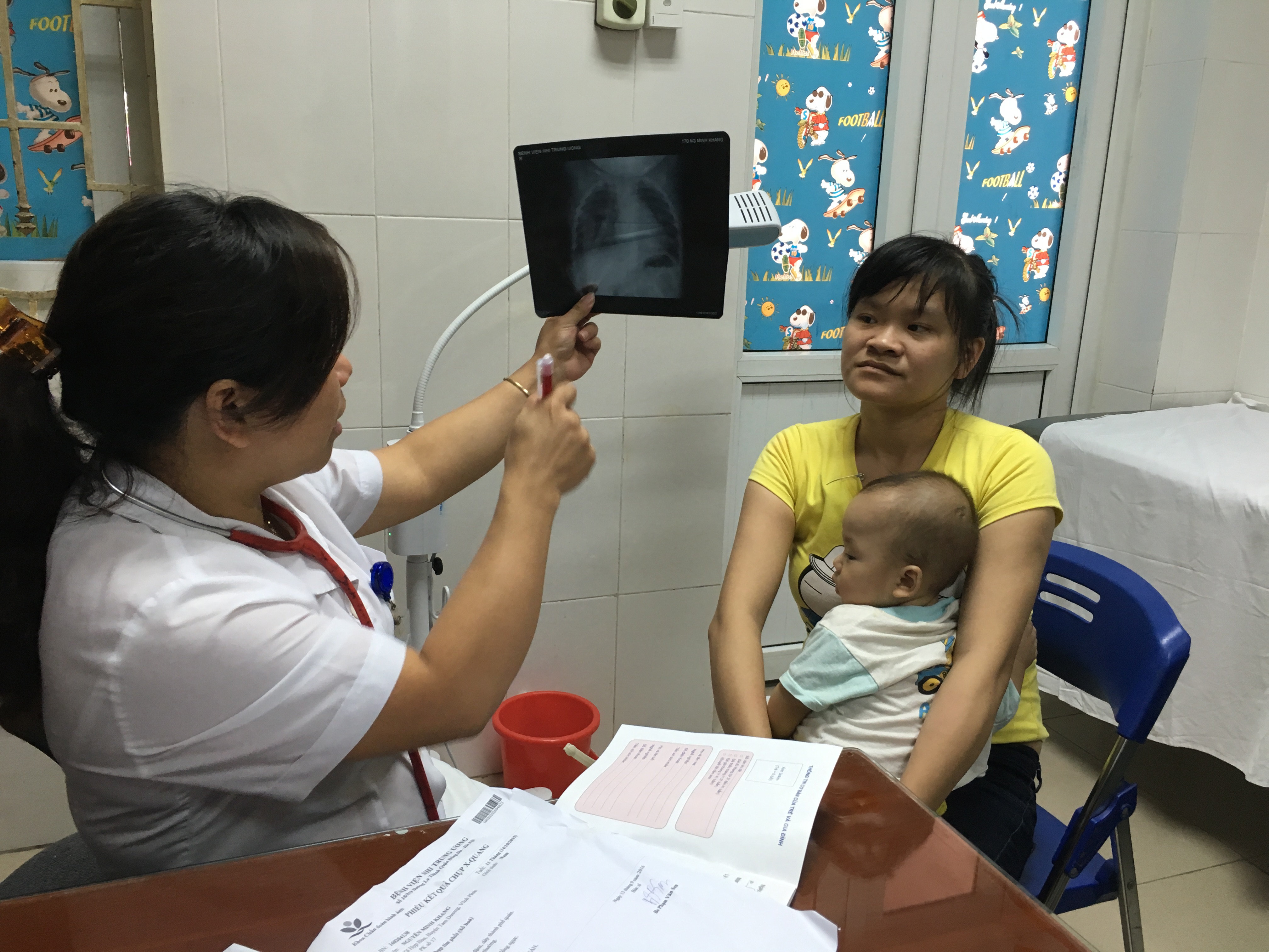 Tăng giá viện phí bước 2 không ảnh hưởng đến đối tượng chính sách và người nghèo